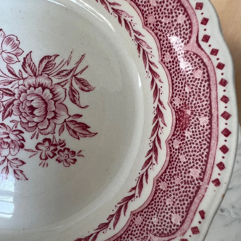 Avon Grindley England small earthenware bowl red white pink vintage